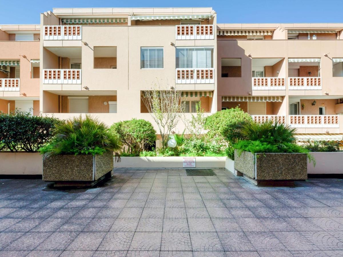 Apartment Regina-14 By Interhome Sainte-Maxime Exterior photo